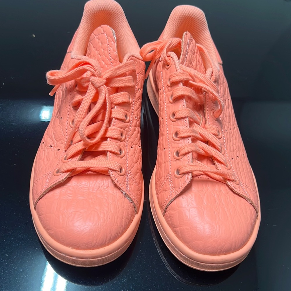 Adidas sneaker